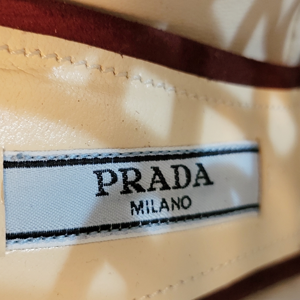Prada Suede Pumps SZ 40 - Picture 7 of 7